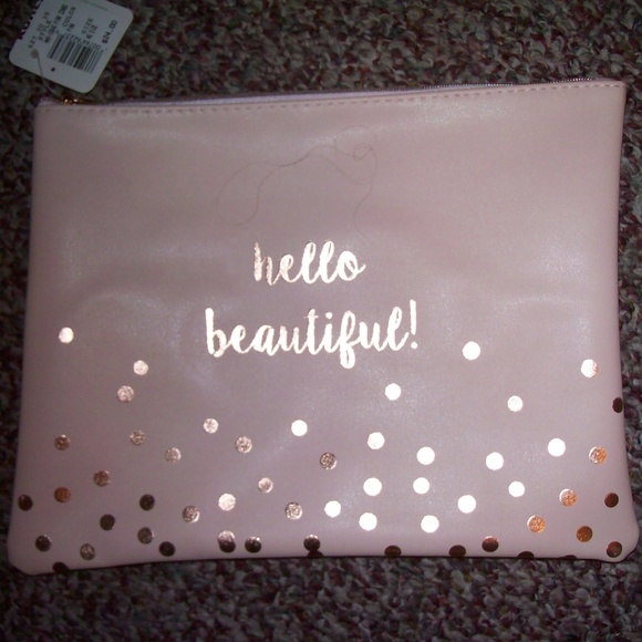 LC Lauren Conrad Handbags - Oversized LC makeup bag hello beautiful NWT $24